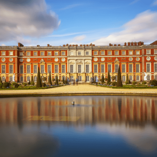 Taxi to Gatwick Airport - Hampton Court Palace